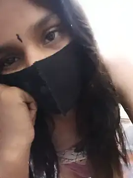 HOTDARLING420 webcam