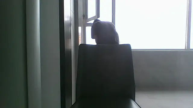 nole_china7 (Ask my age) - talk / fun / cum