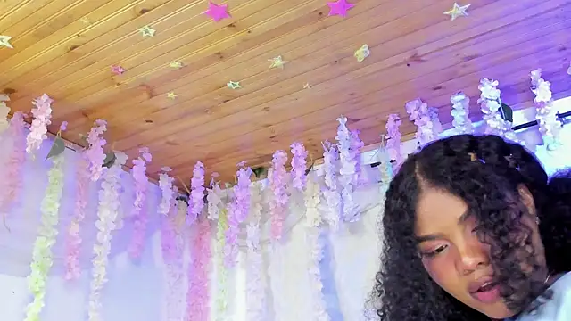 Angel_Belll webcam