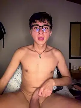 CamiRojas_boy webcam