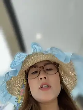 okgirl_23 webcam