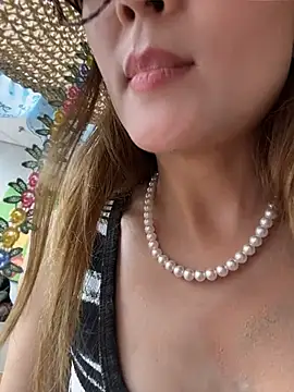 okgirl_23 webcam