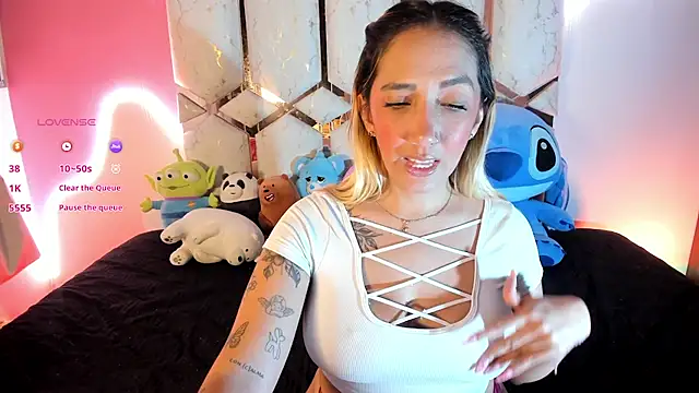 amanda_klaire - Amanda_klaire's free webcam - UK Sex Cams