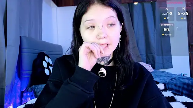 Lein_Bone live cam