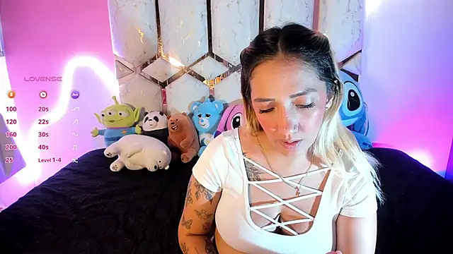 Amanda_klaire webcam