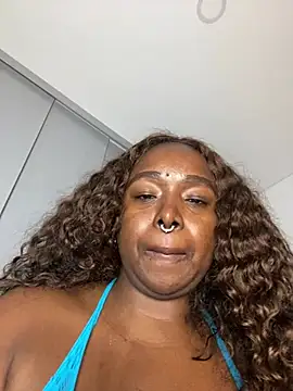 TanishaEvans webcam
