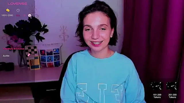 KindHazelHere_ webcam