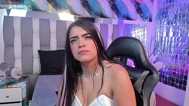 IsaDiiaz webcam