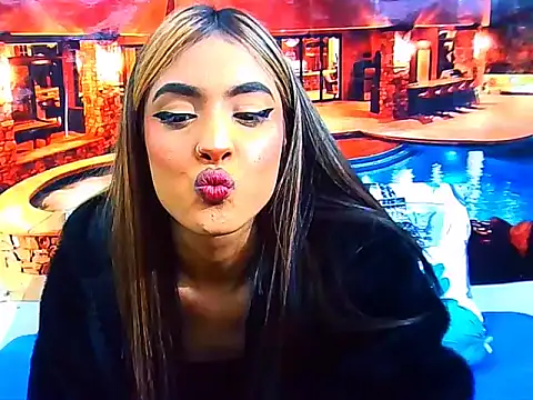 IndianPretty14u2Luv webcam