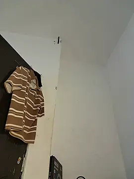 Honeybeespecial webcam
