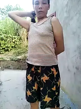 Jadi_M webcam