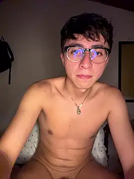 CamiRojas_boy webcam
