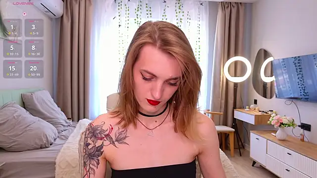 MiaKomoi webcam
