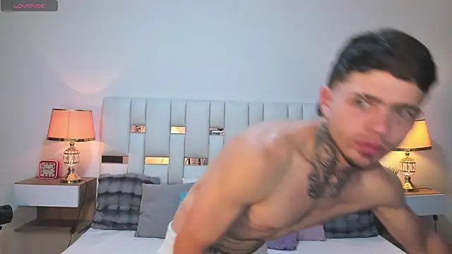Zeus_damian21