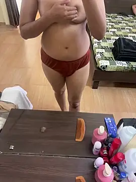 indianshycouple