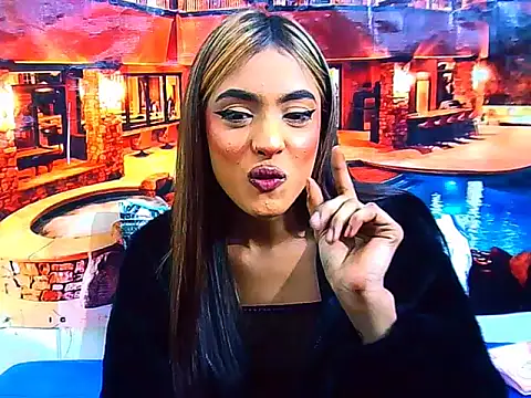 IndianPretty14u2Luv webcam