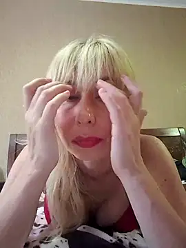 SelinaLovqx webcam