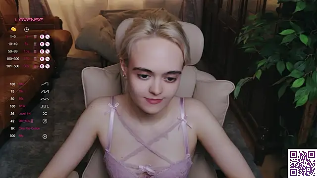 Oxcy_Secret webcam