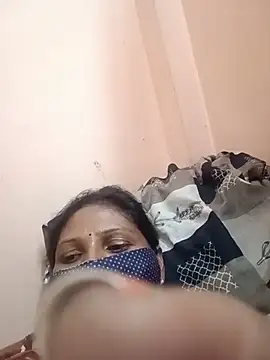 Kavita-90 webcam
