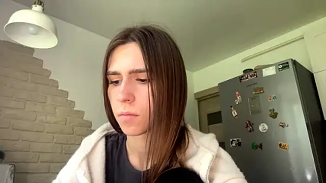 ZaraGuyette webcam