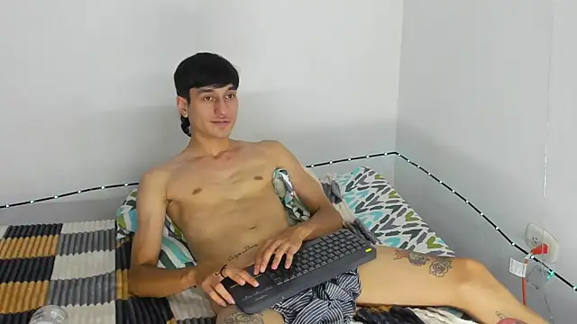 nick_damon1 webcam