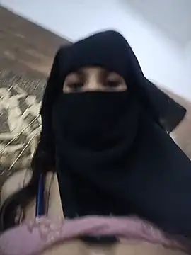 Aafreen_36 webcam