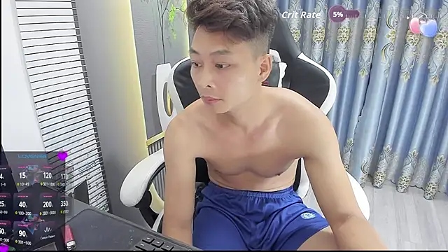 Naughty___asian webcam