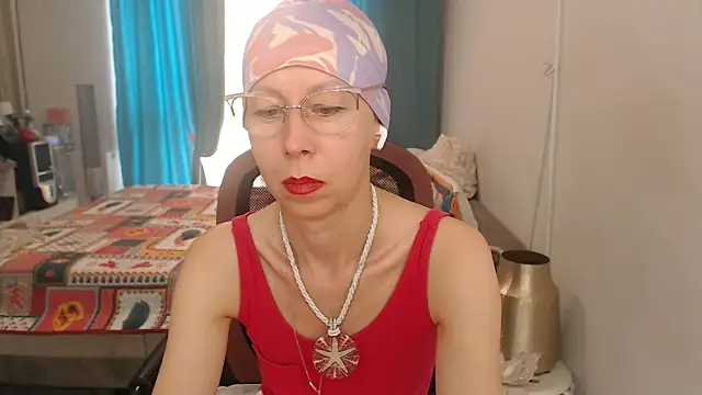 LuxuryNika