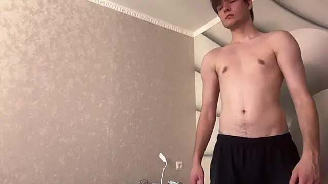 tomasdickpick (M twink) - take off a T-shirt
