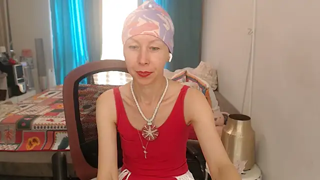 luxurynika (F mature) - make me happy guys plsss