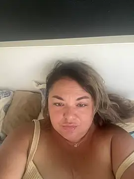 MikyVesela webcam