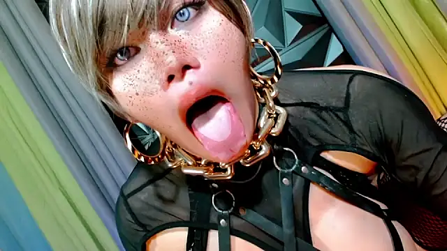 GoddessOFHUGEx webcam