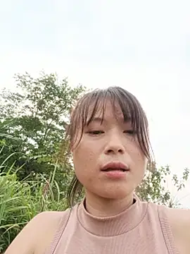 Linda-yiyi webcam