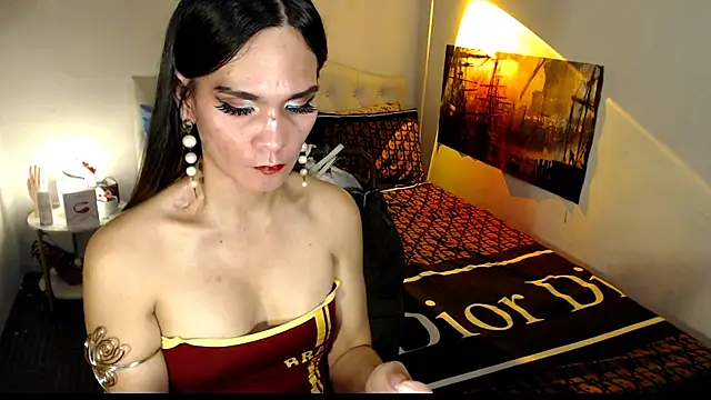 Modèle: NinaDOM4CUM