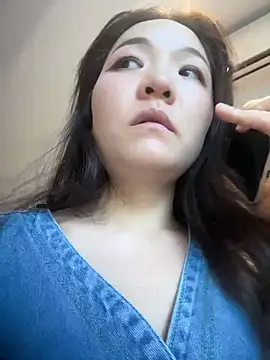 xiaoxiaocheng678 - Xiaoxiaocheng678's free webcam - UK Sex Cams