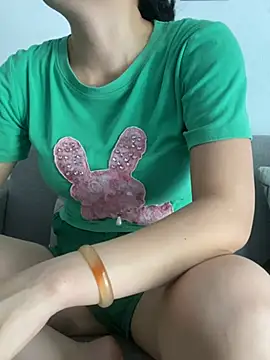 Ivy_Trix2 webcam