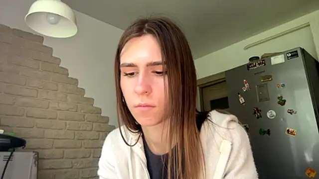 ZaraGuyette webcam