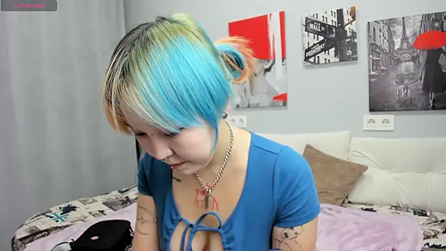 Cute__Kiko webcam