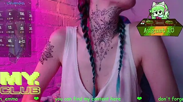 Witch_Emma webcam