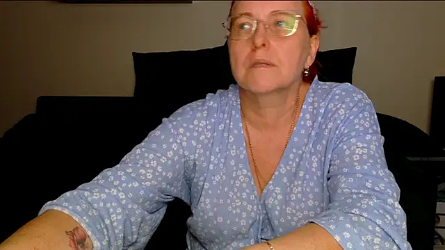 JoannaAndNeighbour webcam