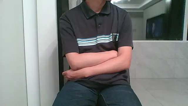 nole_china7 (Ask my age) - talk / fun / cum