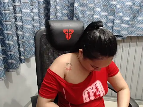 prettykrysgirl webcam
