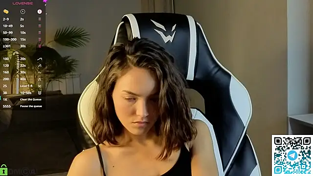 Leslie_Scott webcam