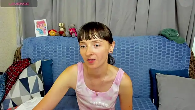 TayanaJons webcam