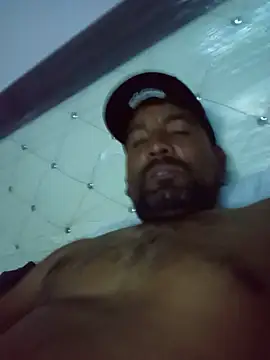 Ernesthot82 webcam
