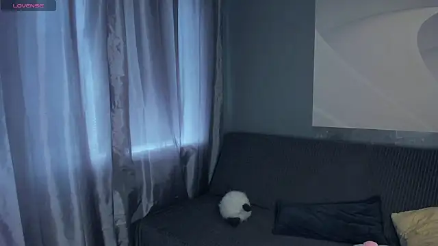 TarynPalek webcam