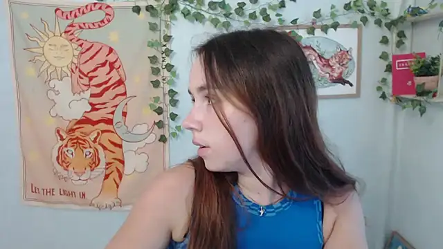 VeryVeryVeryShy_ live cam on 