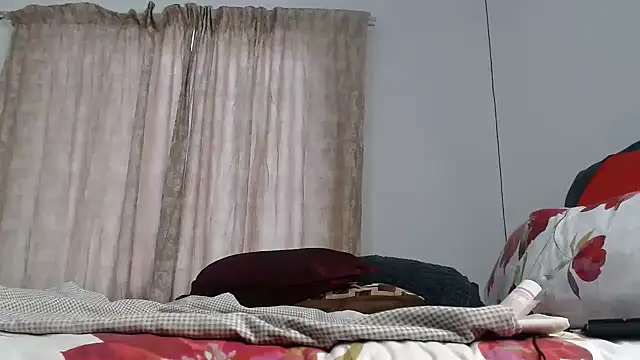 BustyMelonssXXXX webcam