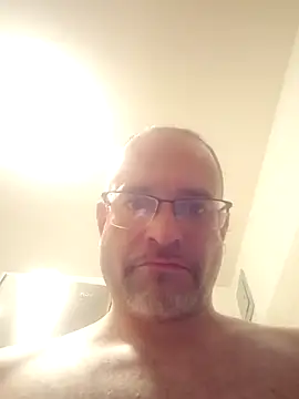 Curious9884 webcam