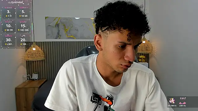 JDWhite18's live cam